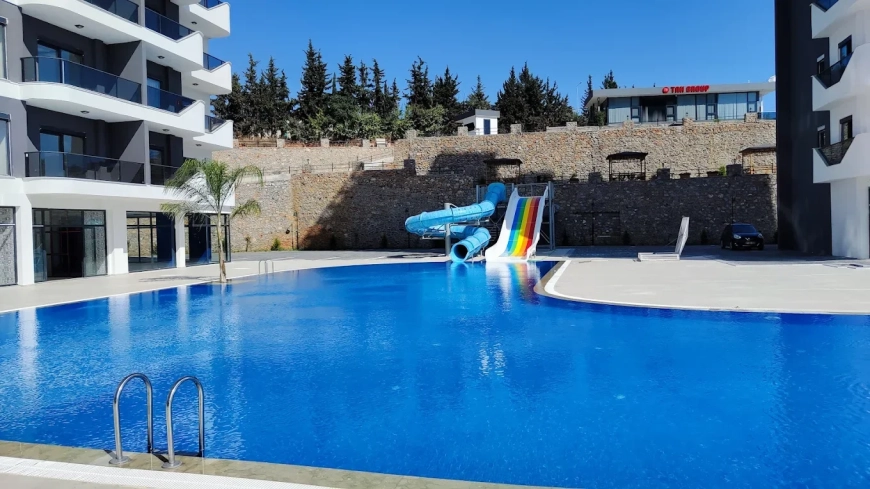 1+1 Apartment in Mahmutlar — New 2023 Residence, Furnished, Pools and €65,000 Price