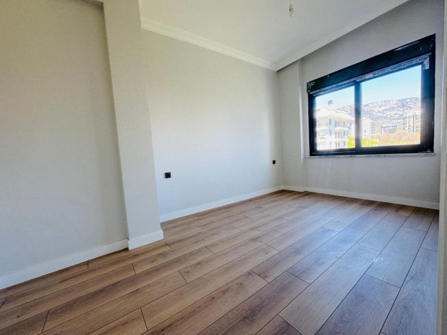 Modern 1+1 Apartment Near the Beach in Mahmutlar