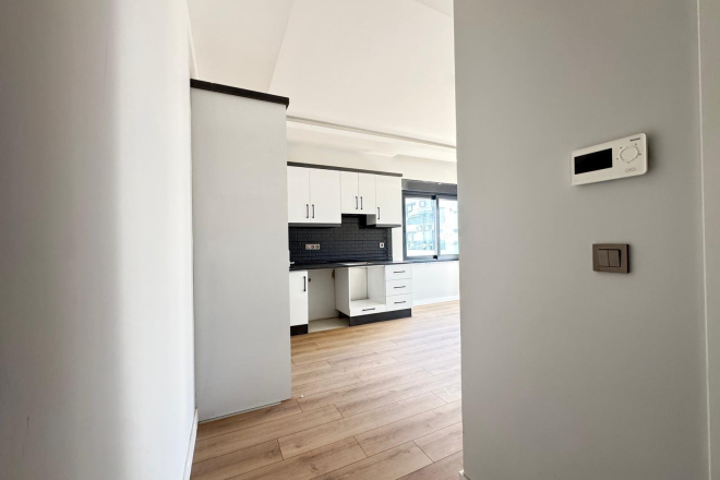 Modern 1+1 Apartment Near the Beach in Mahmutlar