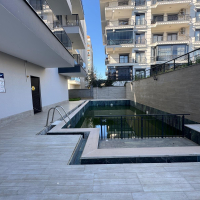 Modern 1+1 Apartment Near the Beach in Mahmutlar