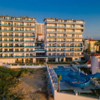 Buy a 1+1 Apartment in Mahmutlar, Alanya — Furnished Apartment with Open Mountain Views for €66,000