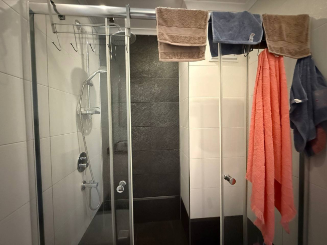 Buy a 2+1 Apartment in Kargicak, Alanya — Furnished Sea-View Apartment 100 m from the Beach for €265,000