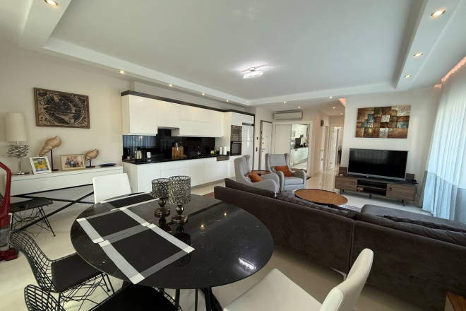 Buy a 2+1 Apartment in Kargicak, Alanya — Furnished Sea-View Apartment 100 m from the Beach for €265,000