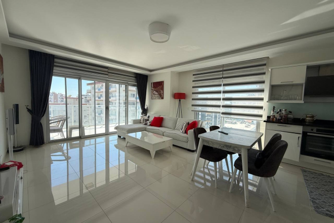 Buy a 2+1 Apartment in Mahmutlar, Alanya — Furnished 120 m² Apartment with City and Mountain Views for €160,000