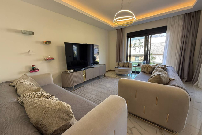 Buy 4+1 Villa in Kargicak, Alanya — 200 m² Furnished Villa with Garden, €270,000