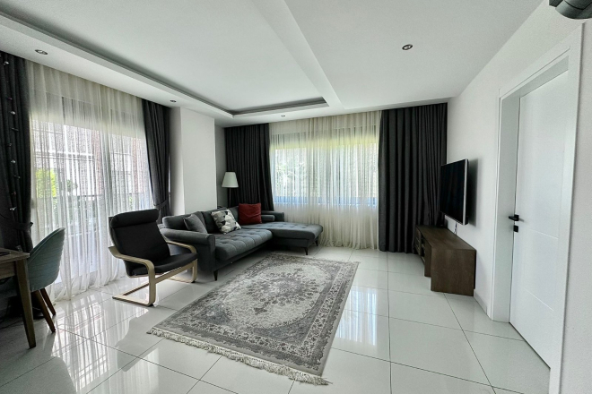 Buy a 4+1 Penthouse in Kargicak, Alanya — Furnished 160 m² Duplex with Sea Views for €230,000