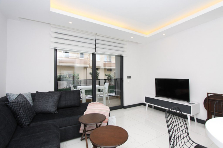 Buy a 1+1 Apartment in Central Alanya — Furnished 55 m² Apartment with Pool for €97,000