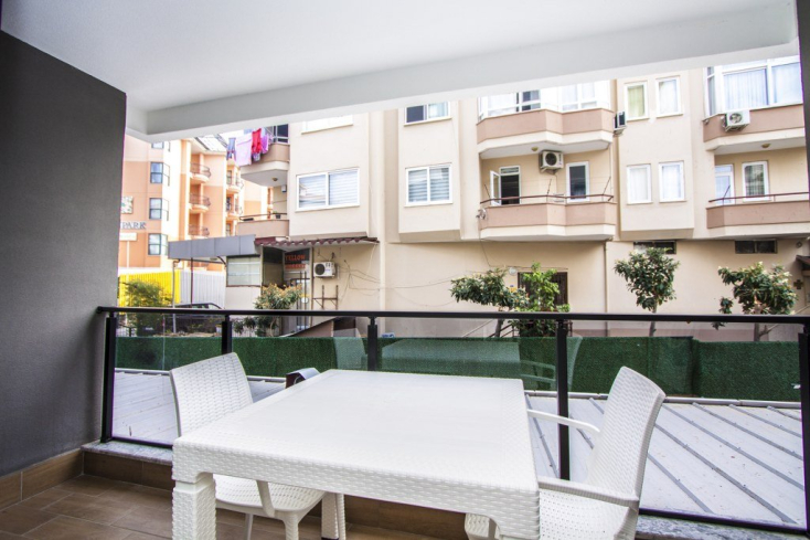 Buy a 1+1 Apartment in Central Alanya — Furnished 55 m² Apartment with Pool for €97,000