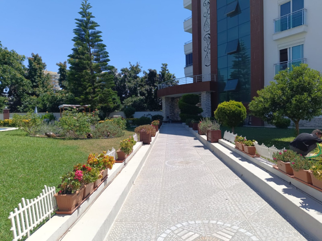 Buy a 1+1 Apartment in Kestel, Alanya — Spacious Furnished 65 m² Apartment 200 m from the Sea for €109,000