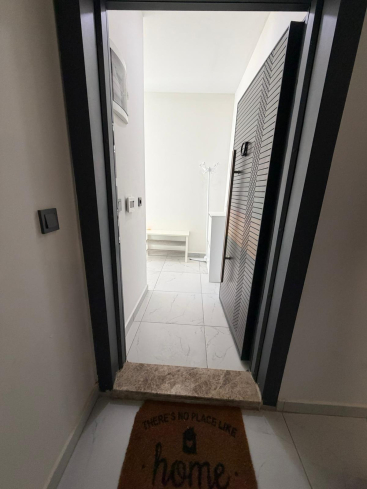 Buy a 1+1 Apartment in Kargicak, Alanya — Furnished 60 m² Sea-View Apartment 200 m from the Beach for €80,000