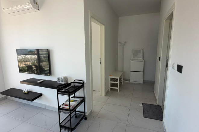 Buy a 1+1 Apartment in Kargicak, Alanya — Furnished 60 m² Sea-View Apartment 200 m from the Beach for €80,000