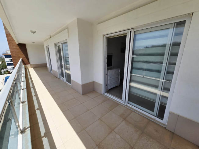 Buy a 2+1 Apartment in Kargicak, Alanya — Furnished 100 m² Apartment with Sea View, Pools and Beach Shuttle for €127,000