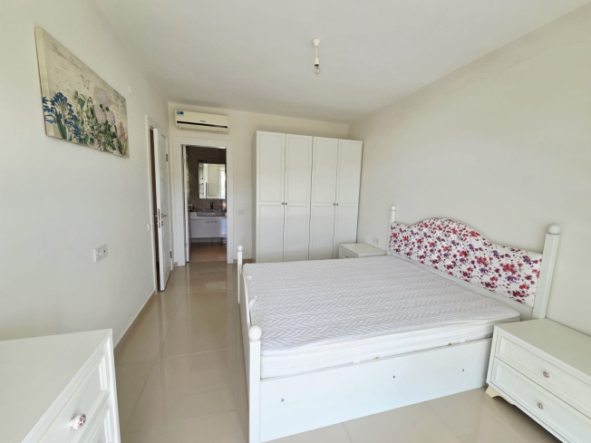 Buy a 2+1 Apartment in Kargicak, Alanya — Furnished 100 m² Apartment with Sea View, Pools and Beach Shuttle for €127,000