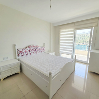 Buy a 2+1 Apartment in Kargicak, Alanya — Furnished 100 m² Apartment with Sea View, Pools and Beach Shuttle for €127,000