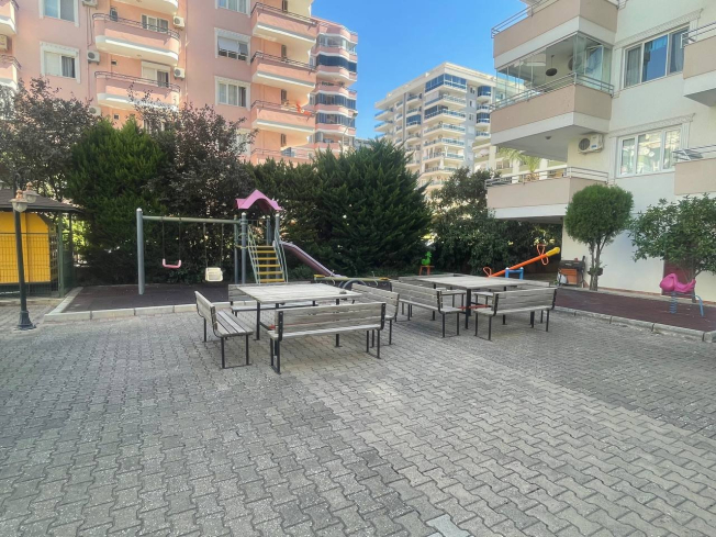 Buy a 2+1 Apartment in Mahmutlar, Alanya — Furnished 120 m² Sea-View Apartment 300 m from the Beach for €182,000