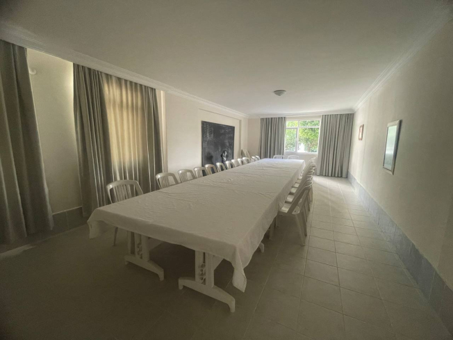 Buy a 2+1 Apartment in Mahmutlar, Alanya — Furnished 120 m² Sea-View Apartment 300 m from the Beach for €182,000