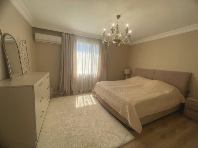 Buy a 2+1 Apartment in Mahmutlar, Alanya — Furnished 120 m² Sea-View Apartment 300 m from the Beach for €182,000