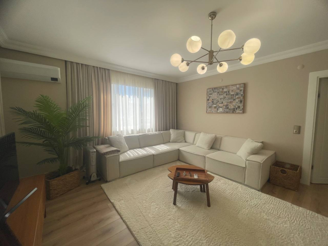 Buy a 2+1 Apartment in Mahmutlar, Alanya — Furnished 120 m² Sea-View Apartment 300 m from the Beach for €182,000