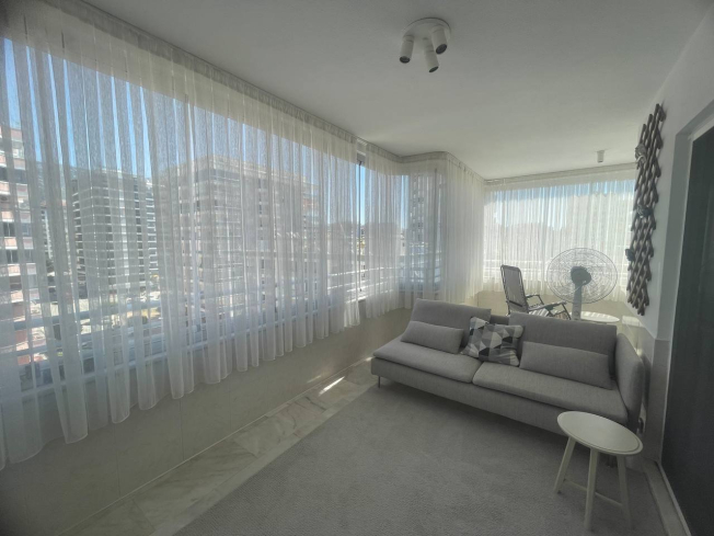 Buy a 2+1 Apartment in Mahmutlar, Alanya — Furnished 120 m² Sea-View Apartment 300 m from the Beach for €182,000