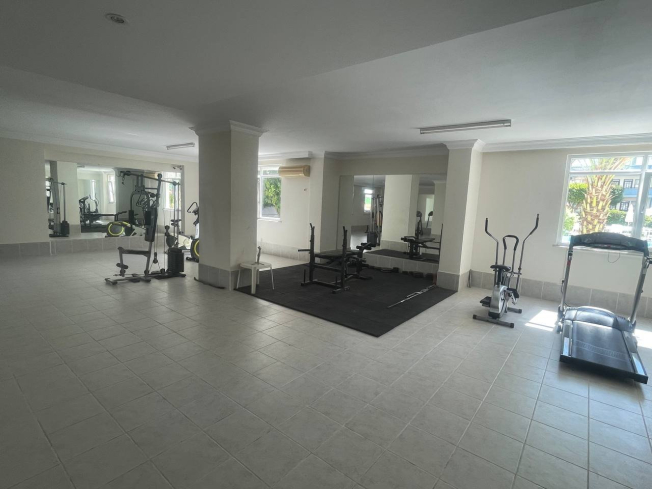 Buy a 2+1 Apartment in Mahmutlar, Alanya — Furnished 120 m² Sea-View Apartment 300 m from the Beach for €182,000