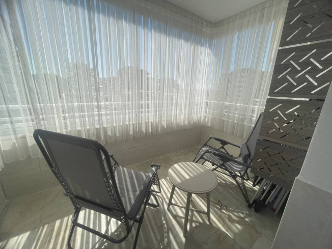 Buy a 2+1 Apartment in Mahmutlar, Alanya — Furnished 120 m² Sea-View Apartment 300 m from the Beach for €182,000