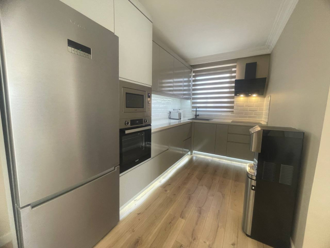 Buy a 2+1 Apartment in Mahmutlar, Alanya — Furnished 120 m² Sea-View Apartment 300 m from the Beach for €182,000