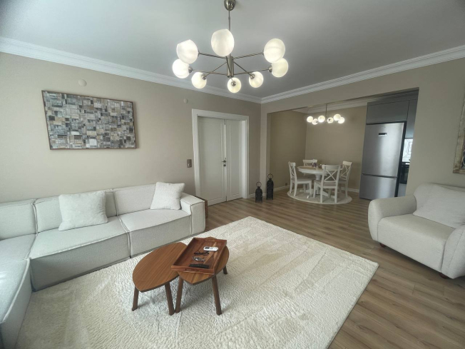 Buy a 2+1 Apartment in Mahmutlar, Alanya — Furnished 120 m² Sea-View Apartment 300 m from the Beach for €182,000