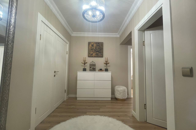 Buy a 2+1 Apartment in Mahmutlar, Alanya — Furnished 120 m² Sea-View Apartment 300 m from the Beach for €182,000
