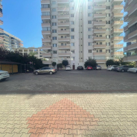 Buy a 2+1 Apartment in Mahmutlar, Alanya — Furnished 120 m² Sea-View Apartment 300 m from the Beach for €182,000