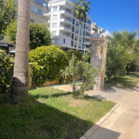 Buy a 2+1 Apartment in Mahmutlar, Alanya — Furnished 120 m² Sea-View Apartment 300 m from the Beach for €182,000