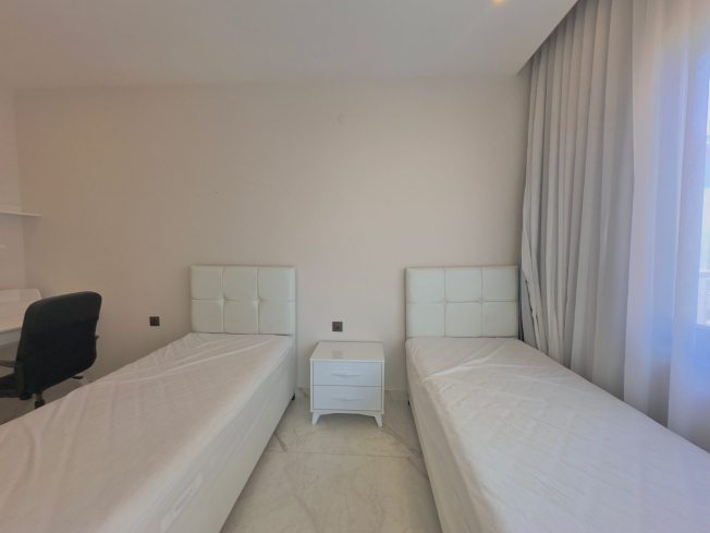 Apartment 2 bedrooms for sale in Alanya center — 105 m², furnished