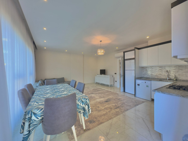 Apartment 2 bedrooms for sale in Alanya center — 105 m², furnished