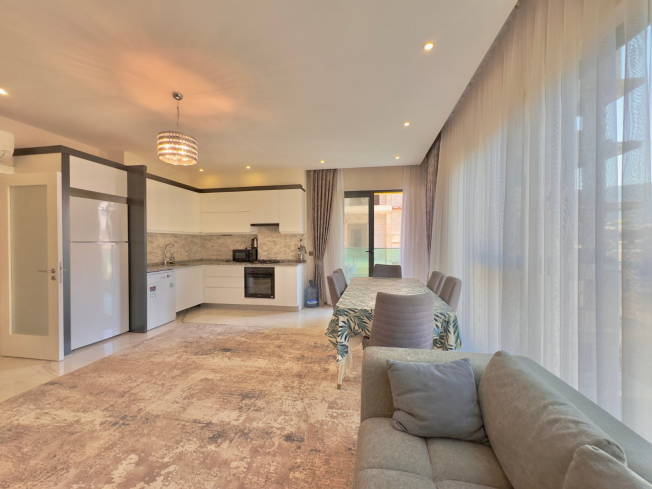 Apartment 2 bedrooms for sale in Alanya center — 105 m², furnished