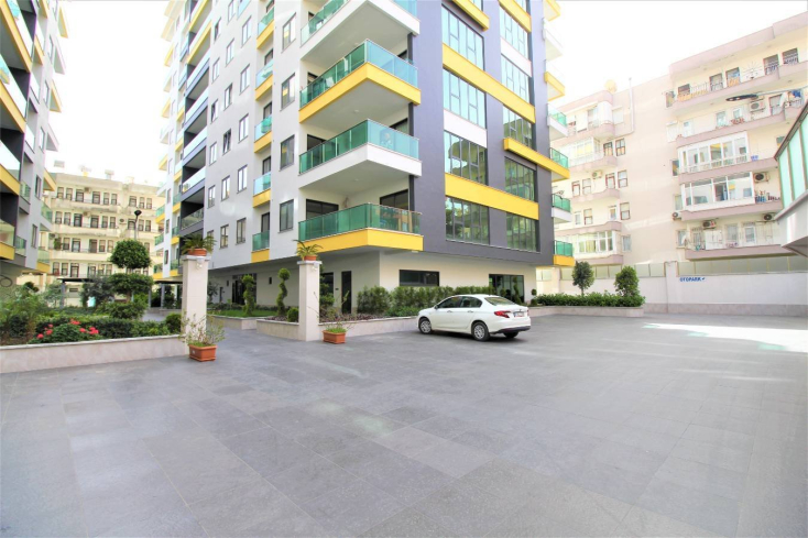 Apartment 2 bedrooms for sale in Alanya center — 105 m², furnished