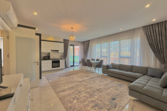 Apartment 2 bedrooms for sale in Alanya center — 105 m², furnished
