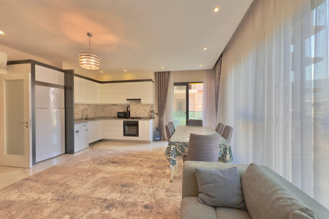 Apartment 2 bedrooms for sale in Alanya center — 105 m², furnished
