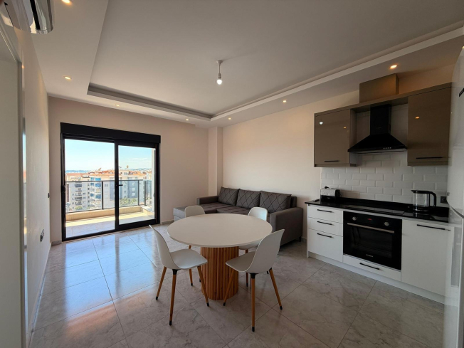 Apartment 1 bedroom for sale in Avsallar — 50 m², sea view