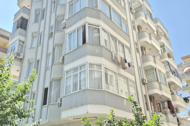 Apartment 1 bedroom for sale in Mahmutlar — 50 m², furnished
