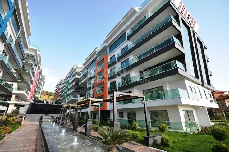 Buy a Furnished 2+1 Apartment with Panoramic Sea Views in Kargicak — 110 m²