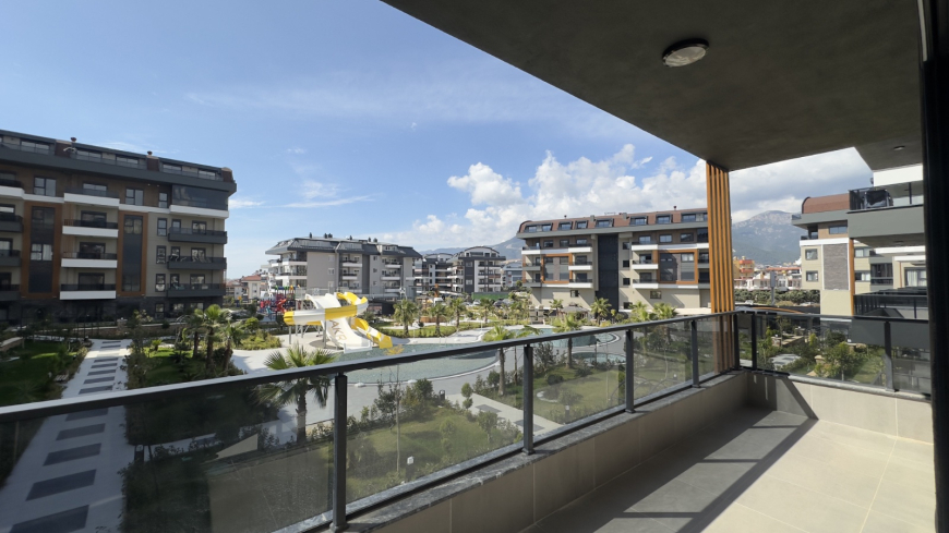 Penthouse — Oba · R6-5594 — photo 2