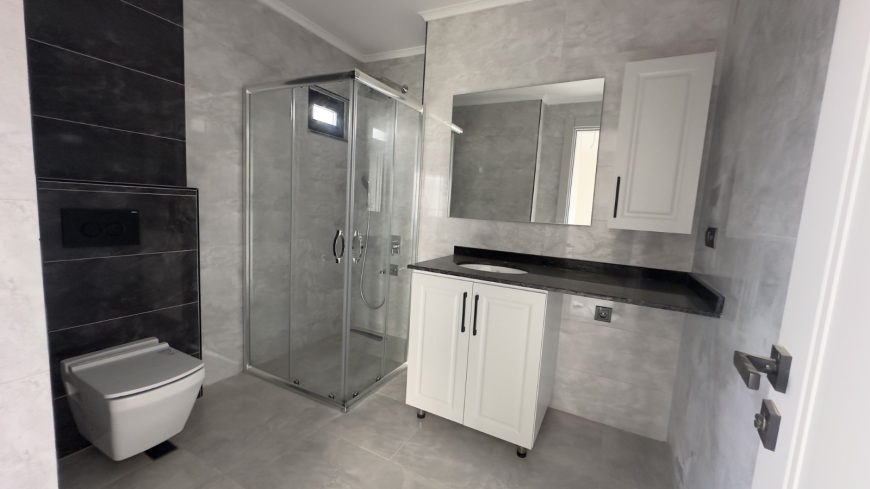 Penthouse — Oba · R6-5594 — photo 11