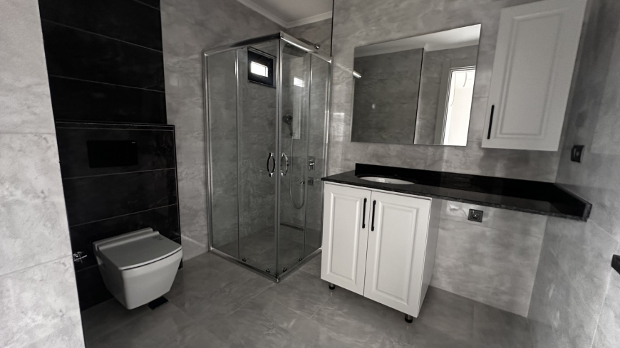 Penthouse — Oba · R6-5594 — photo 8
