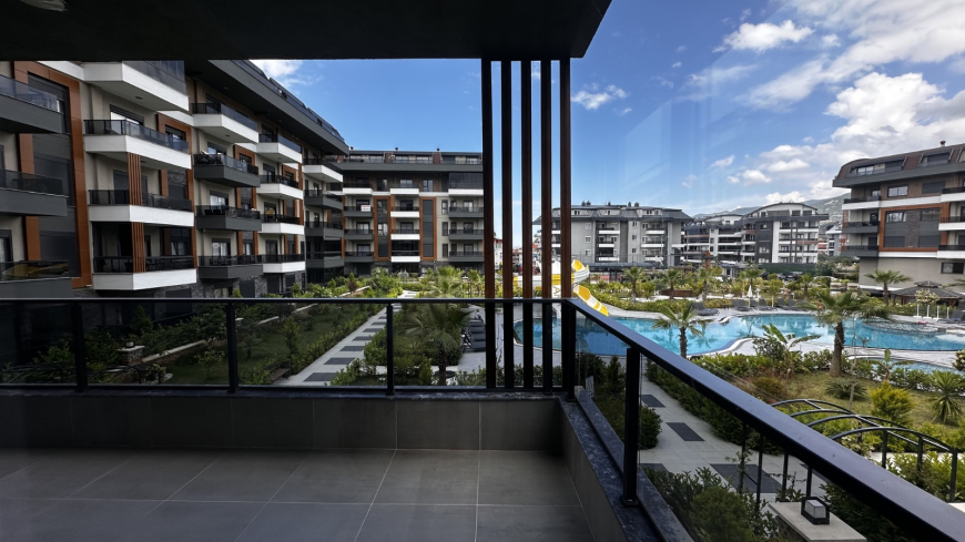 Penthouse — Oba · R6-5594 — photo 28