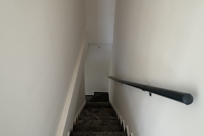 Penthouse — Oba · R6-5594 — photo 6
