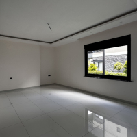 Penthouse — Oba · R6-5594 — photo 32