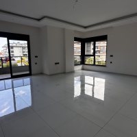 Penthouse — Oba · R6-5594 — photo 33