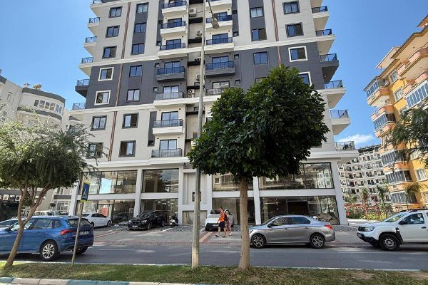 Buy a four-bedroom apartment in Mahmutlar, Alanya — 200 m²