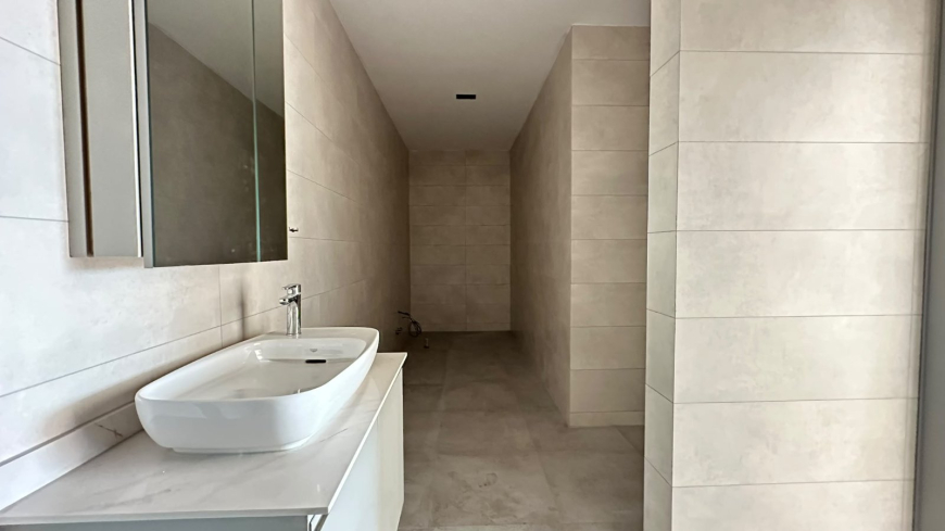 Penthouse — Kestel · R28-5614 — photo 15