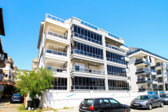 Buy a Furnished 1-Bedroom Apartment near Cleopatra Beach, Alanya — 50 m²