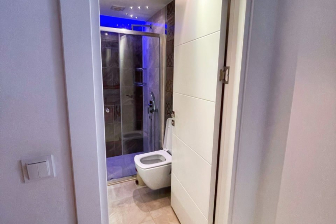 Apartment 1 bedroom for sale in Alanya center — 55 m², furnished